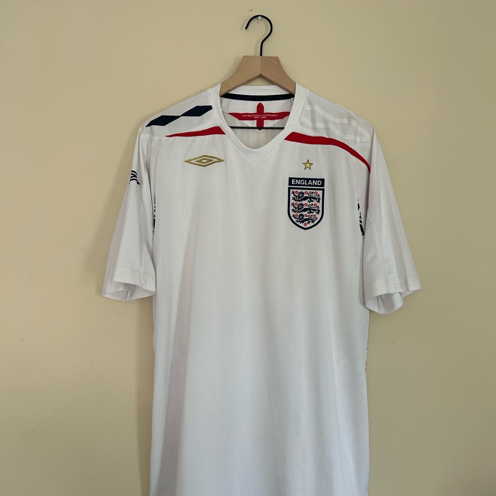 Throwback 08/09 England Jersey Designed by Umbro Football Jersey